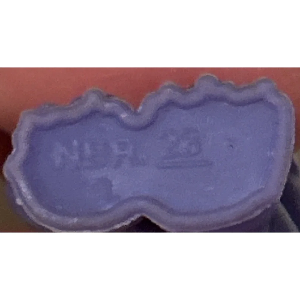 1990 Matchbox Monster in My Pocket Series 1 -‎ Purple Cerberus #28 MIMP Dog